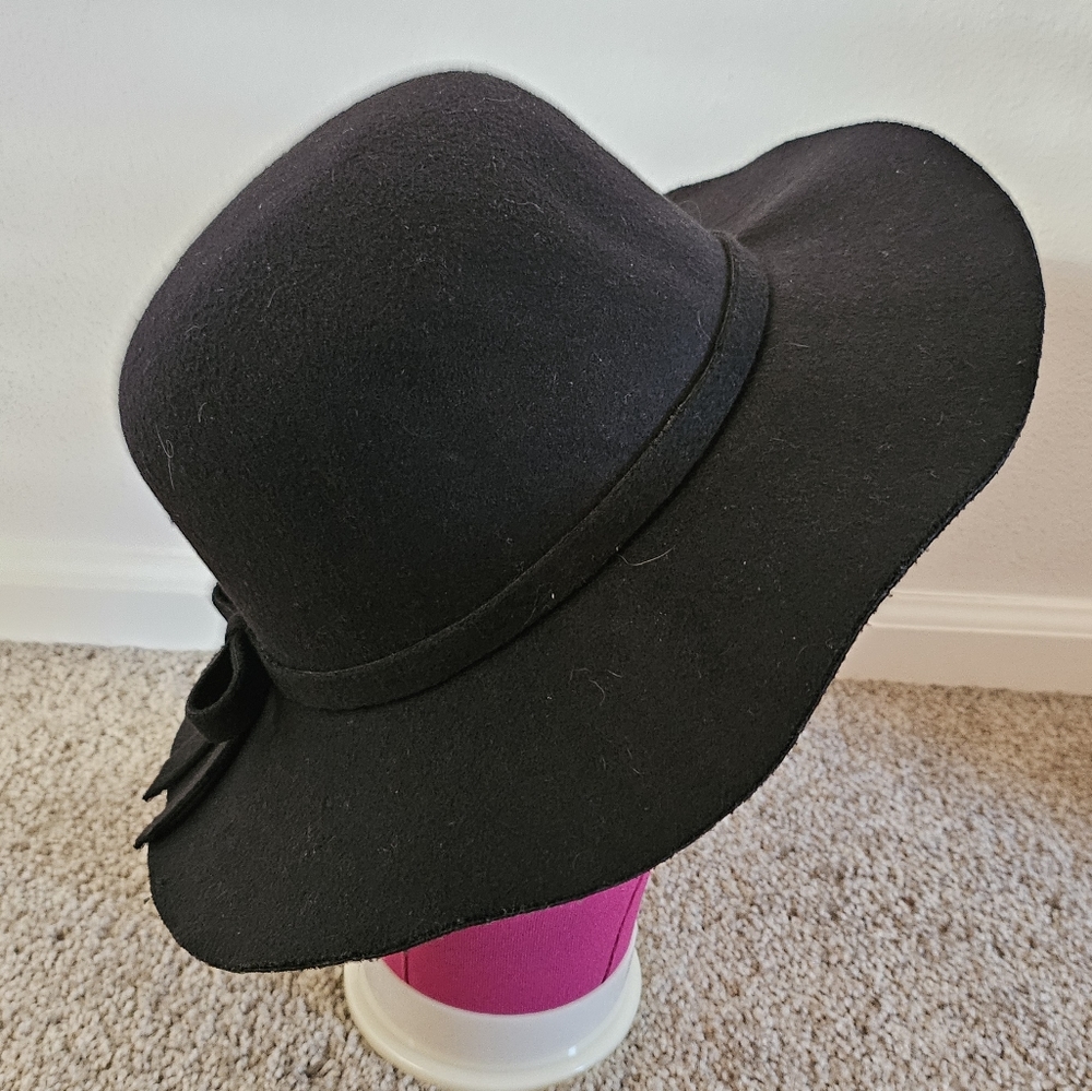 Wide Brim Black Floppy Sunhat with Bow